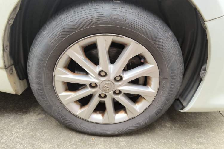 Used Toyota Camry 2016 2.0G 10th Anniversary Leading Edition Right Front Wheel Hub