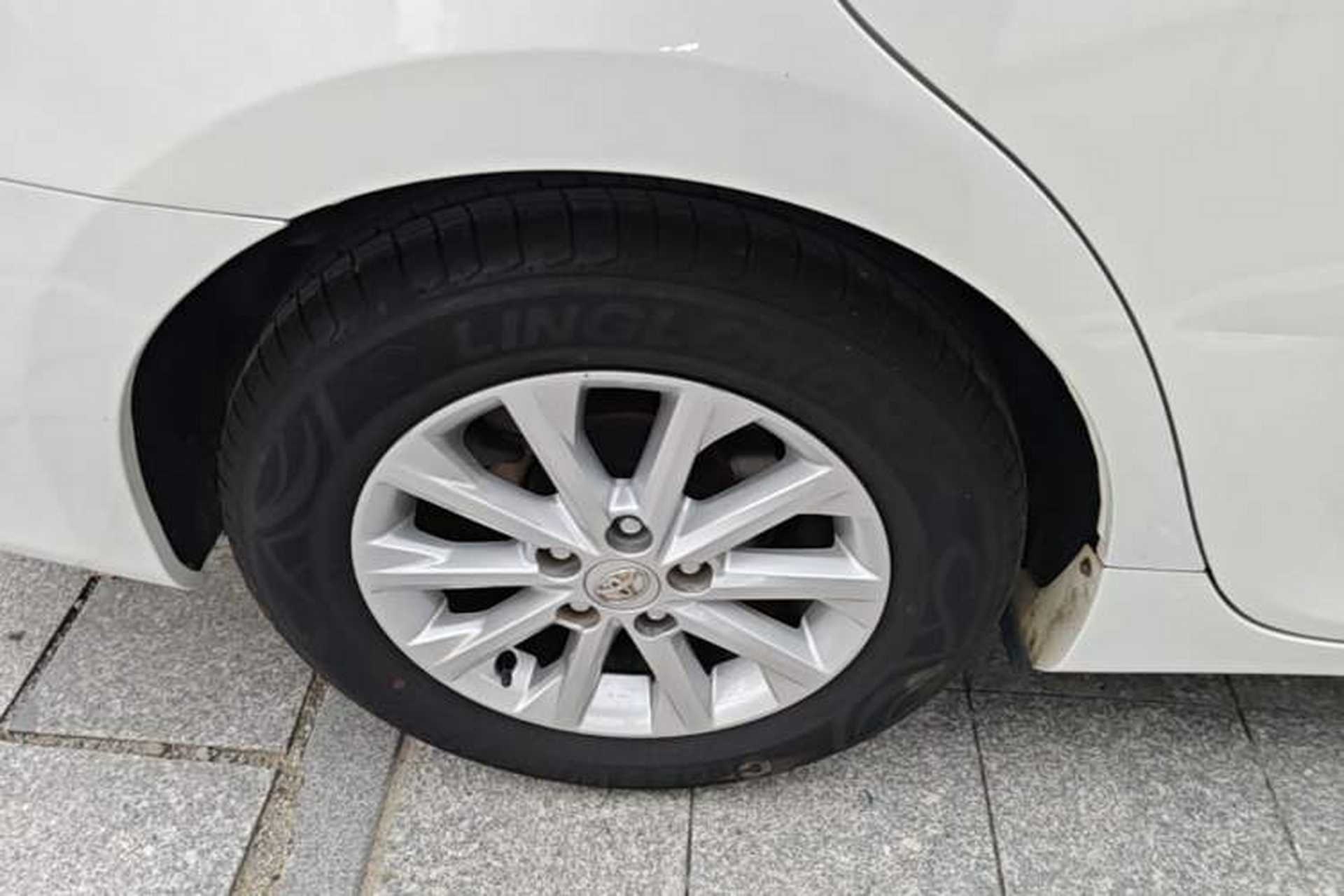 Used Toyota Camry 2016 2.0G 10th Anniversary Leading Edition Right Rear Wheel Hub