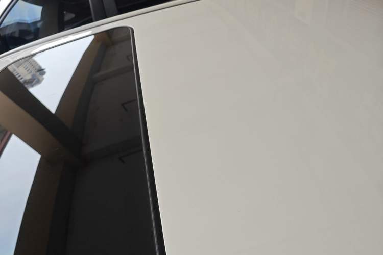 Used Toyota Camry 2016 2.0E 10th Anniversary Elite Edition Roof