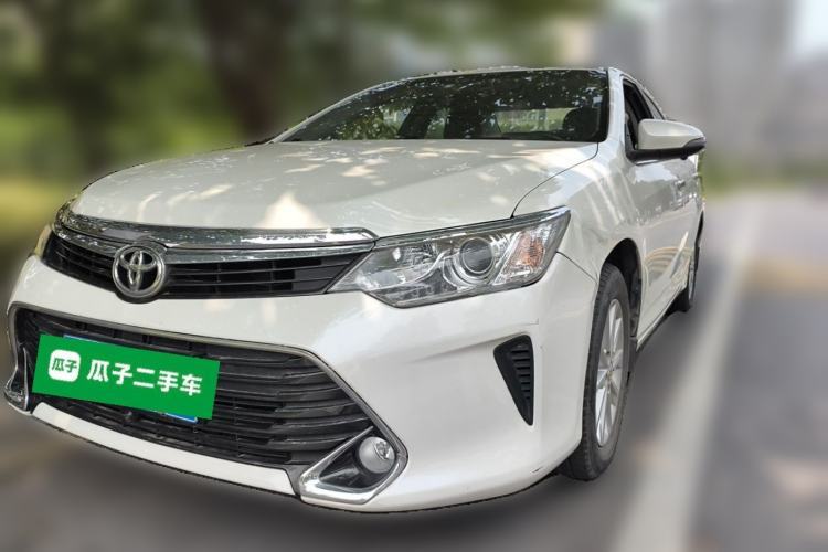 Toyota Camry 2016 2.0G 10th Anniversary Leading Edition usado Guazi used car, China used car export, Used car for sale, Used cars, Cheapest cars for sale
