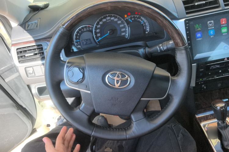 Used Toyota Camry 2016 2.0G 10th Anniversary Leading Edition Steering Wheel