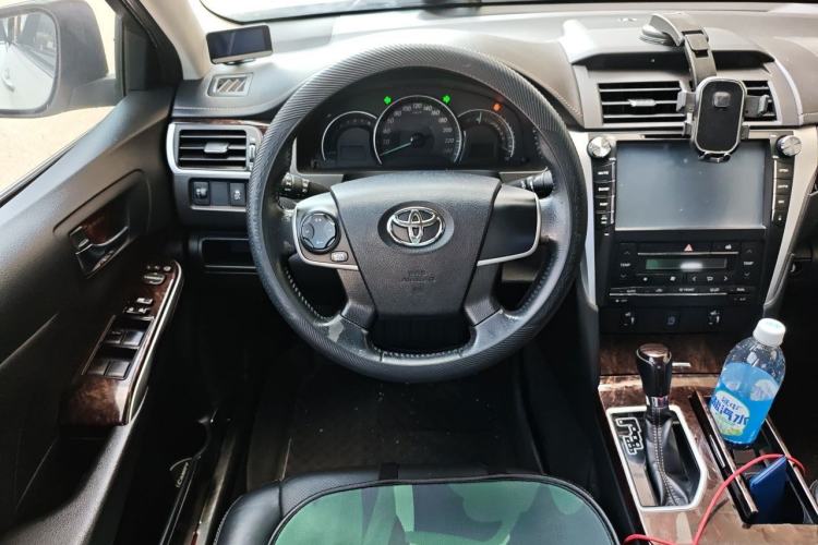 Used Toyota Camry 2016 2.0G 10th Anniversary Leading Edition Steering Wheel