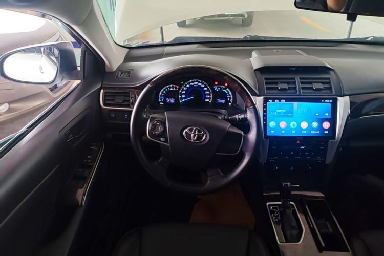 Used Toyota Camry 2016 2.0G 10th Anniversary Leading Edition Steering Wheel