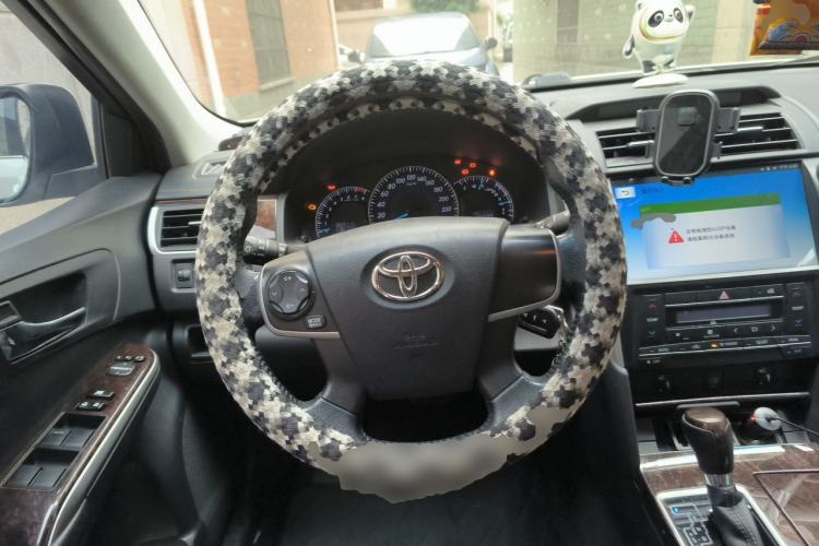 Used Toyota Camry 2016 2.0G 10th Anniversary Leading Edition Steering Wheel