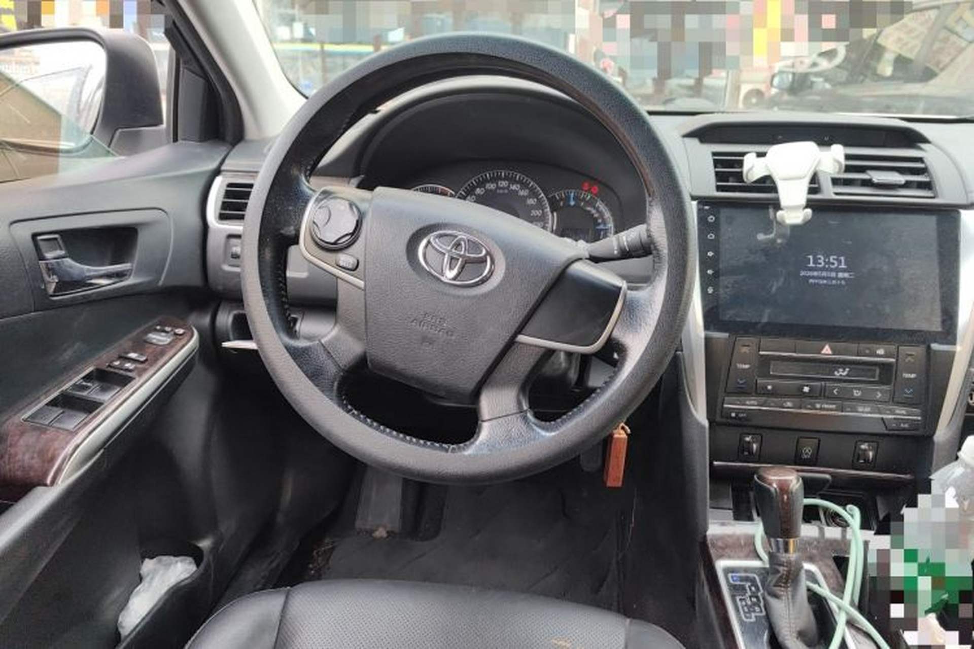 Used Toyota Camry 2016 2.0G 10th Anniversary Leading Edition Steering Wheel