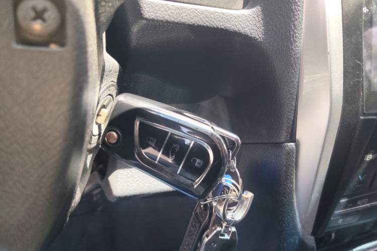 Used Toyota Camry 2016 2.0G 10th Anniversary Leading Edition Vehicle Key