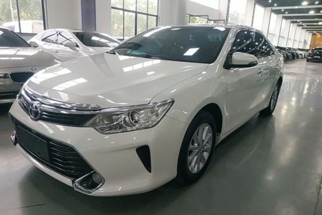 Used Toyota Camry 2016 2.0G 10th Anniversary Leading Edition