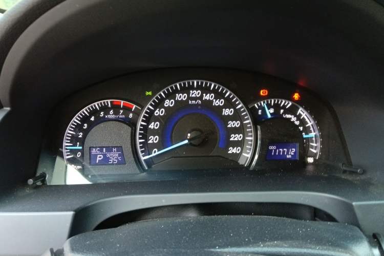 Used Toyota Camry 2016 2.5G 10th Anniversary Deluxe Navigation Edition Instrument Cluster