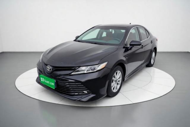 Ojetý Toyota Camry 2018 2.0E Leading Edition