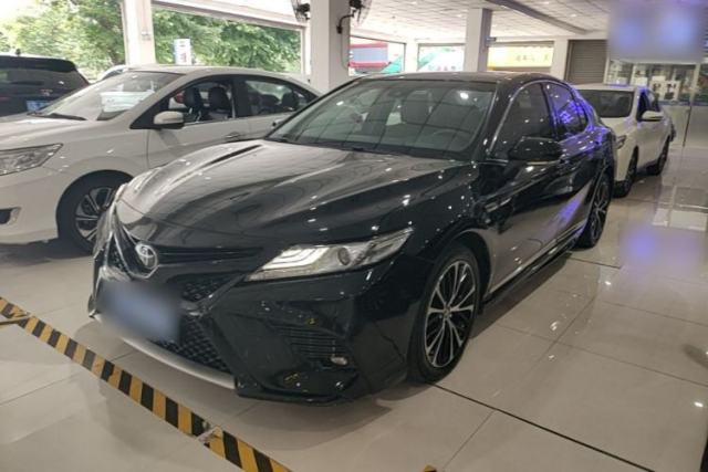 Used Toyota Camry 2018 2.0S FENGSHANG Edition