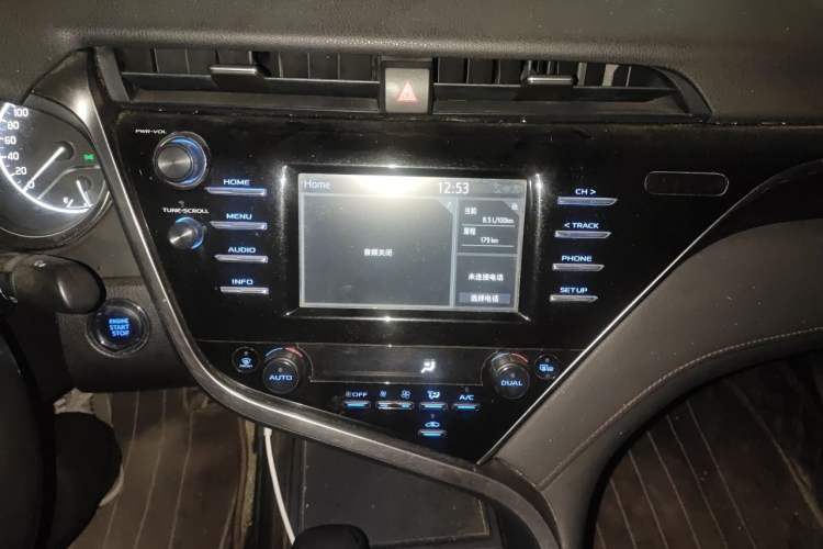 Used Toyota Camry 2018 2.0G Luxury Edition Audio And AC Panel