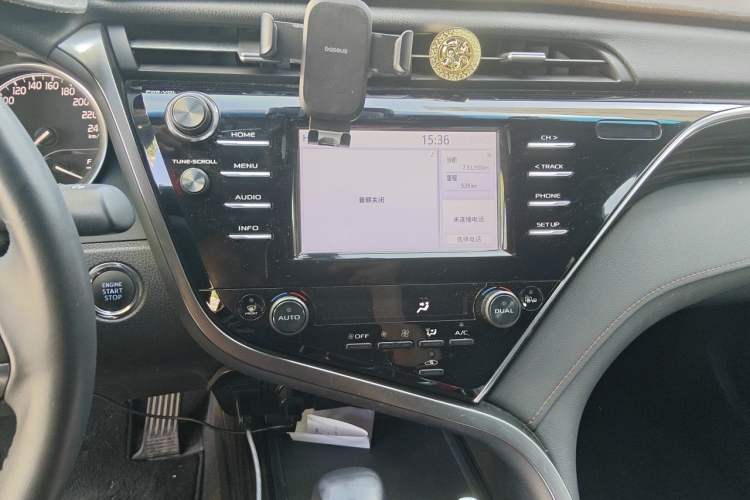 Used Toyota Camry 2018 2.0G Luxury Edition Audio And AC Panel