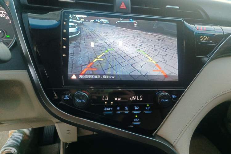 Used Toyota Camry 2018 2.0E Leading Edition Audio And AC Panel