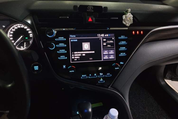 Used Toyota Camry 2018 2.5G Luxury Edition Audio And AC Panel