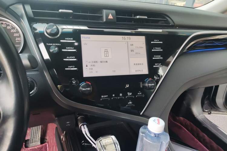Used Toyota Camry 2018 2.5G Luxury Edition Audio And AC Panel