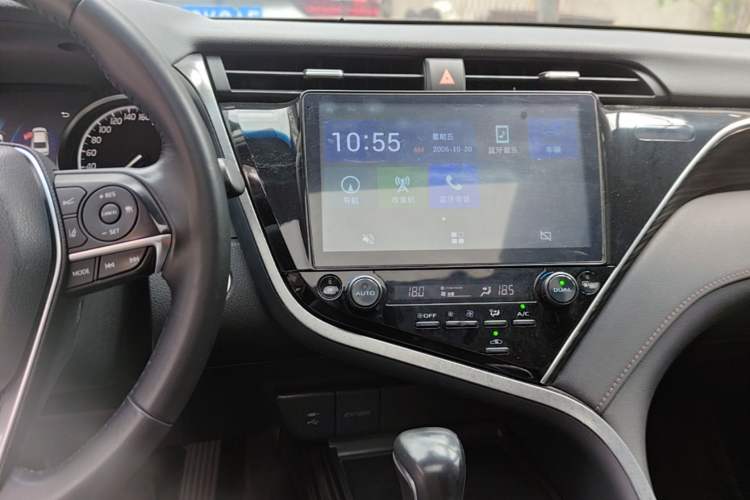 Used Toyota Camry 2018 2.0G Luxury Edition Audio And AC Panel