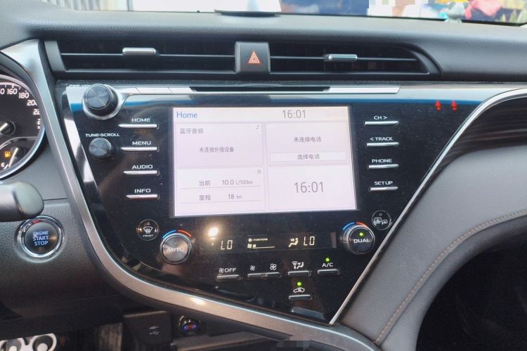Used Toyota Camry 2018 2.5G Luxury Edition Audio And AC Panel