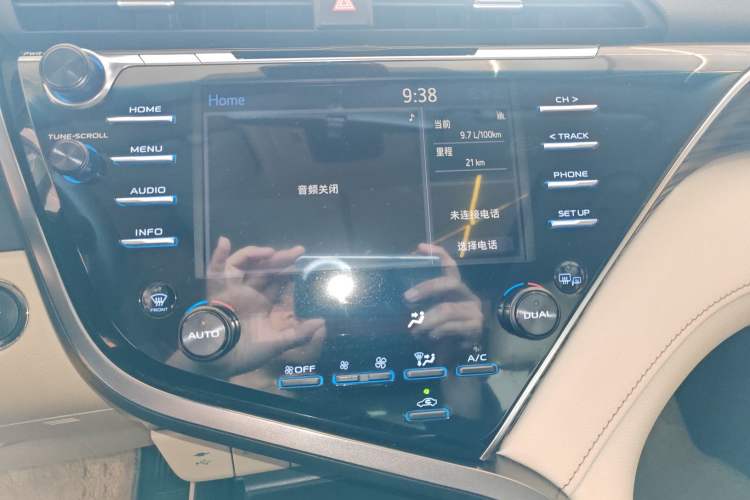 Used Toyota Camry 2018 2.5G Luxury Edition Audio And AC Panel