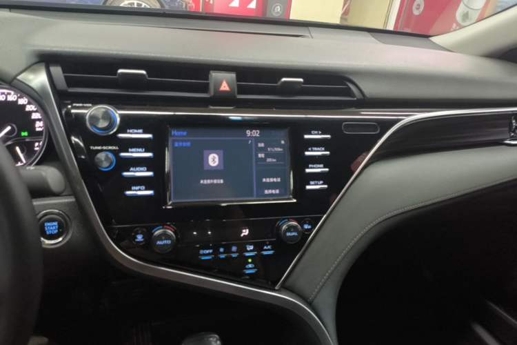 Used Toyota Camry 2018 2.0G Luxury Edition Audio And AC Panel