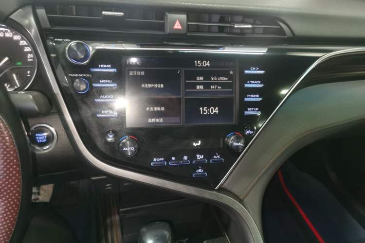 Used Toyota Camry 2018 2.5G Luxury Edition Audio And AC Panel