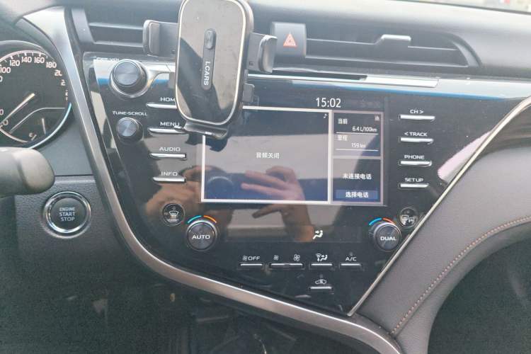Used Toyota Camry 2018 2.5G Luxury Edition Audio And AC Panel