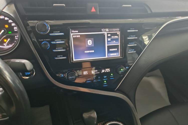 Used Toyota Camry 2018 2.0G Luxury Edition Audio And AC Panel