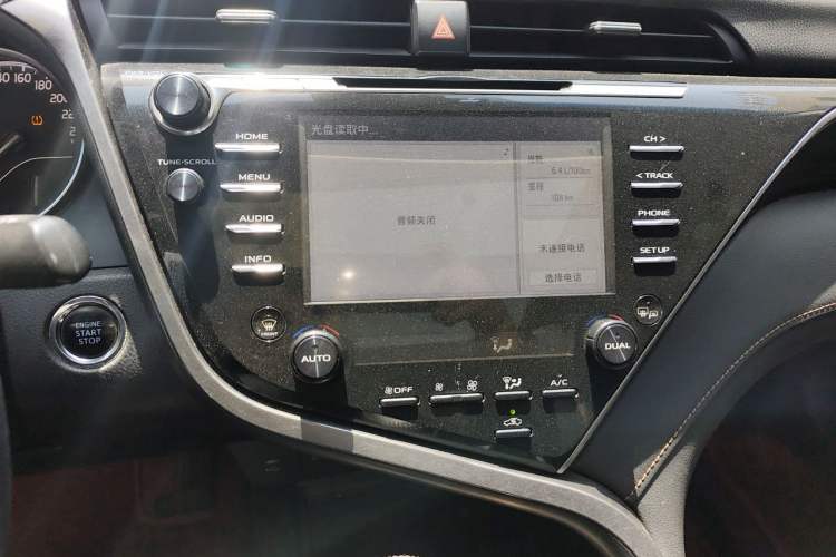 Used Toyota Camry 2018 2.5G Luxury Edition Audio And AC Panel