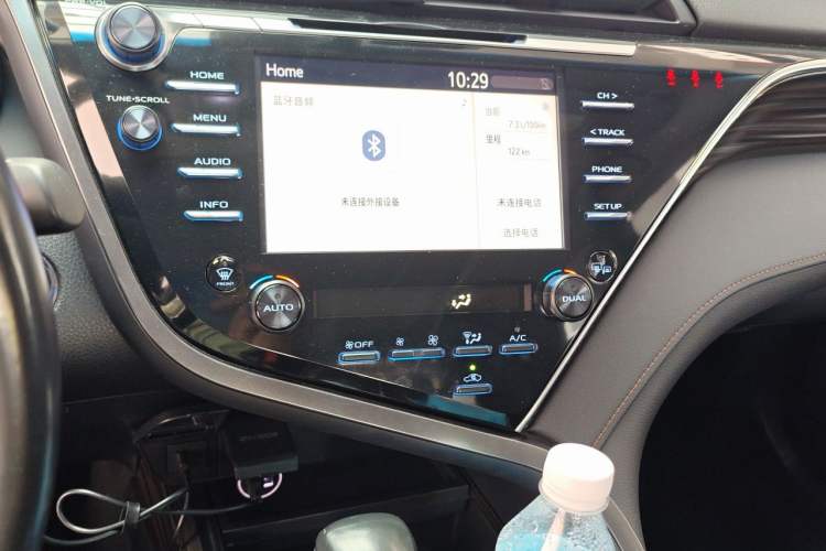 Used Toyota Camry 2018 2.5G Luxury Edition Audio And AC Panel