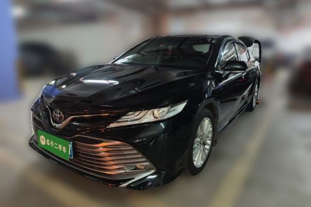 Ojetý Toyota Camry 2018 2.5G Luxury Edition