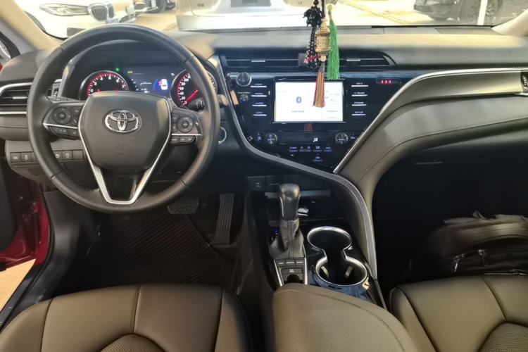 Used Toyota Camry 2018 2.0S FENGSHANG Edition Center Console