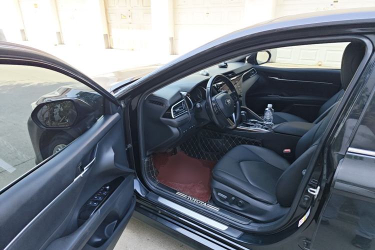 Used Toyota Camry 2018 2.5G Luxury Edition Driver Seat