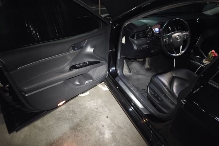 Used Toyota Camry 2018 2.0G Luxury Edition Driver Seat