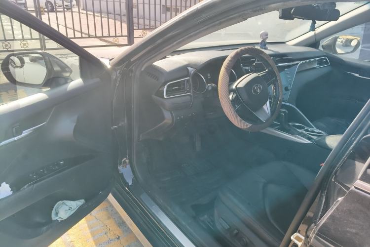 Used Toyota Camry 2018 Dual-Engine 2.5 HG Luxury Edition Driver Seat