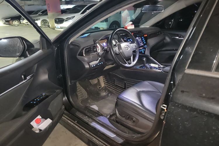 Used Toyota Camry 2018 2.5G Luxury Edition Driver Seat