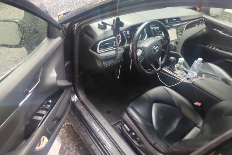 Used Toyota Camry 2018 2.5G Luxury Edition Driver Seat