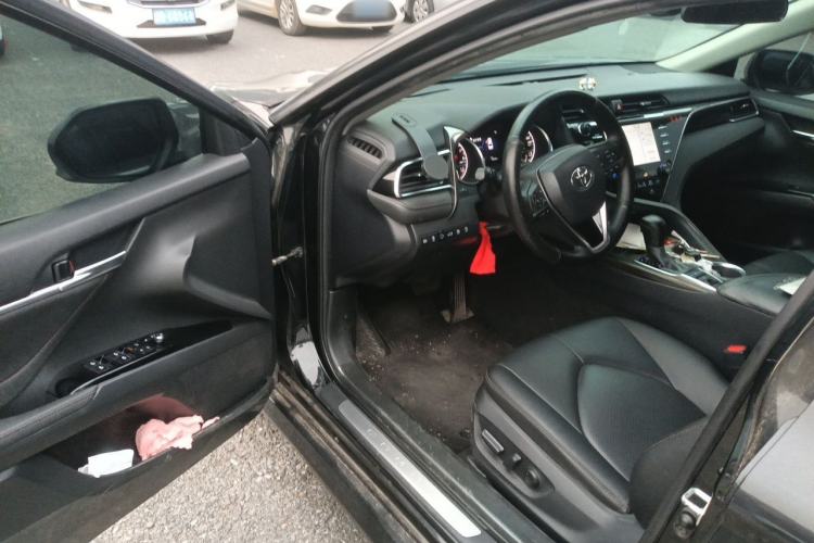 Used Toyota Camry 2018 2.5G Luxury Edition Driver Seat