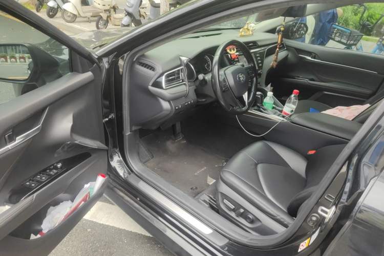 Used Toyota Camry 2018 2.5G Luxury Edition Driver Seat