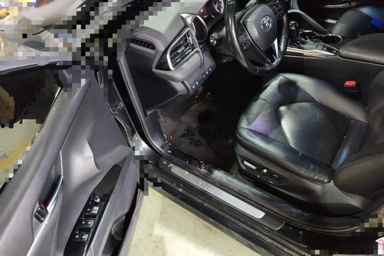 Used Toyota Camry 2018 2.0G Luxury Edition Driver Seat