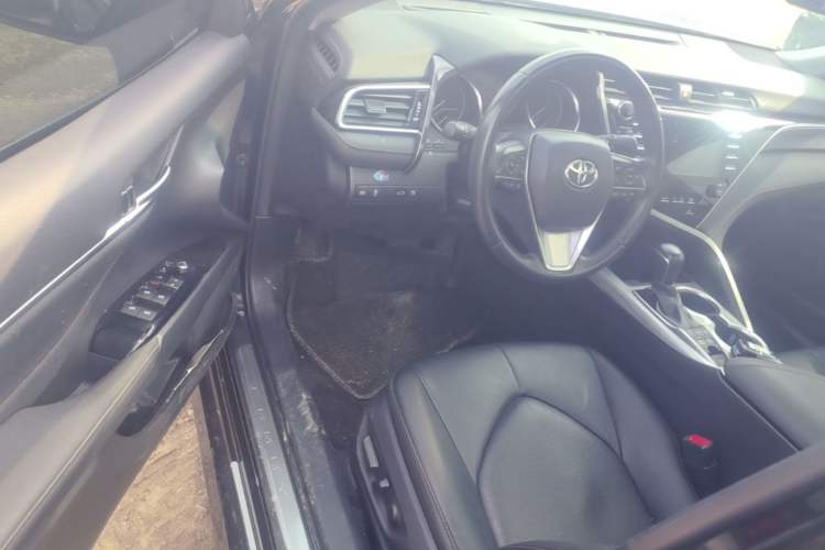 Used Toyota Camry 2018 Dual-Engine 2.5 HG Luxury Edition Driver Seat