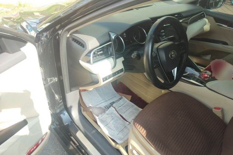 Used Toyota Camry 2018 2.5G Luxury Edition Driver Seat