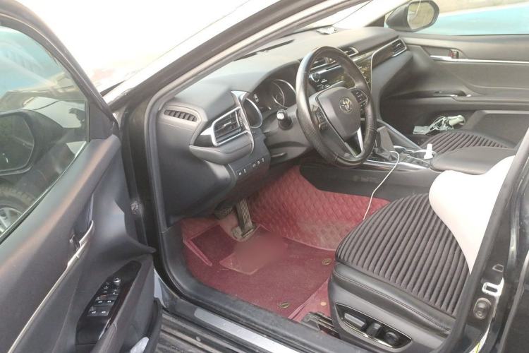 Used Toyota Camry 2018 2.5G Luxury Edition Driver Seat