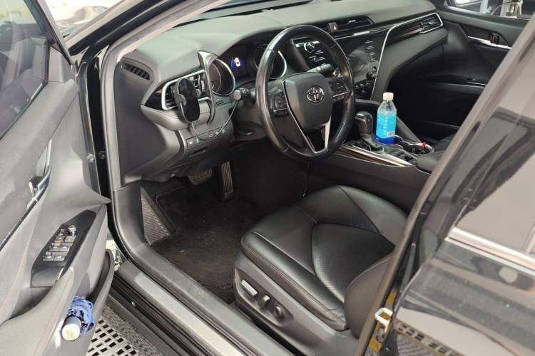 Used Toyota Camry 2018 2.5G Luxury Edition Driver Seat