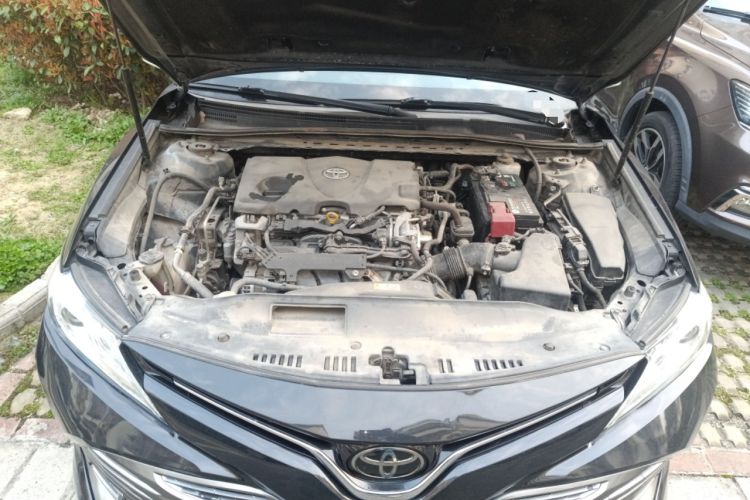 Used Toyota Camry 2018 2.5G Luxury Edition Engine Bay