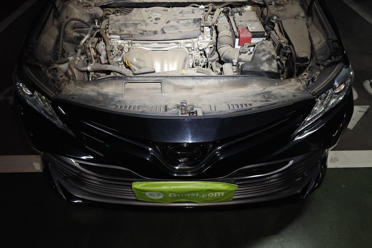 Used Toyota Camry 2018 2.0G Luxury Edition Engine Bay