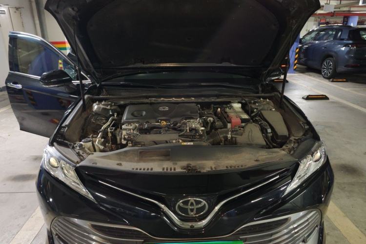 Used Toyota Camry 2018 2.5G Luxury Edition Engine Bay