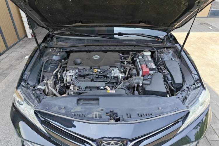Used Toyota Camry 2018 2.5G Luxury Edition Engine Bay