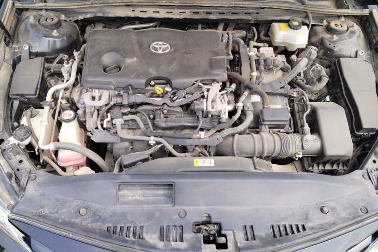 Used Toyota Camry 2018 Dual-Engine 2.5HQ Flagship Edition Engine Bay