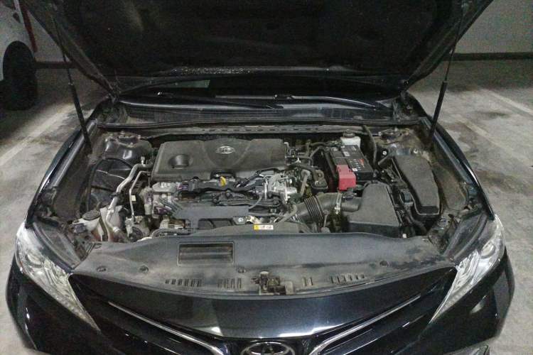 Used Toyota Camry 2018 2.5G Luxury Edition Engine Bay