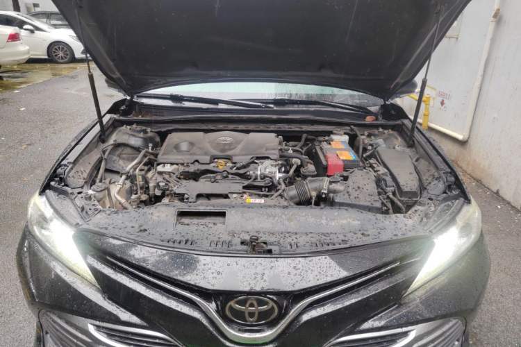 Used Toyota Camry 2018 2.5G Luxury Edition Engine Bay