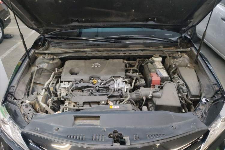 Used Toyota Camry 2018 2.5G Luxury Edition Engine Bay